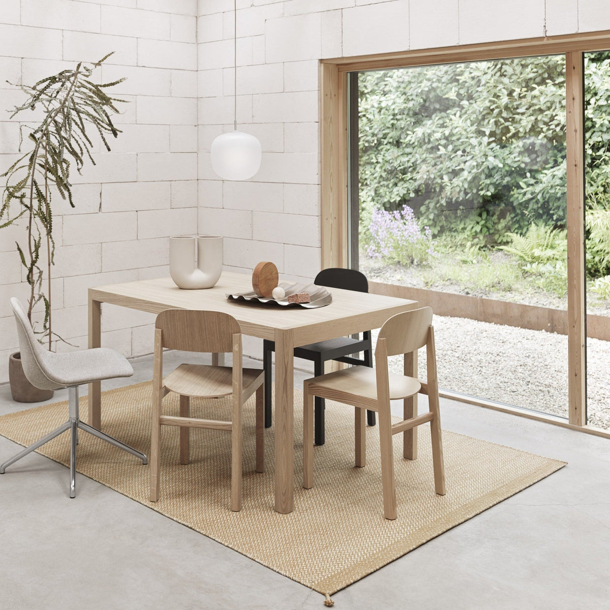 Muuto Workshop in a furnished setting