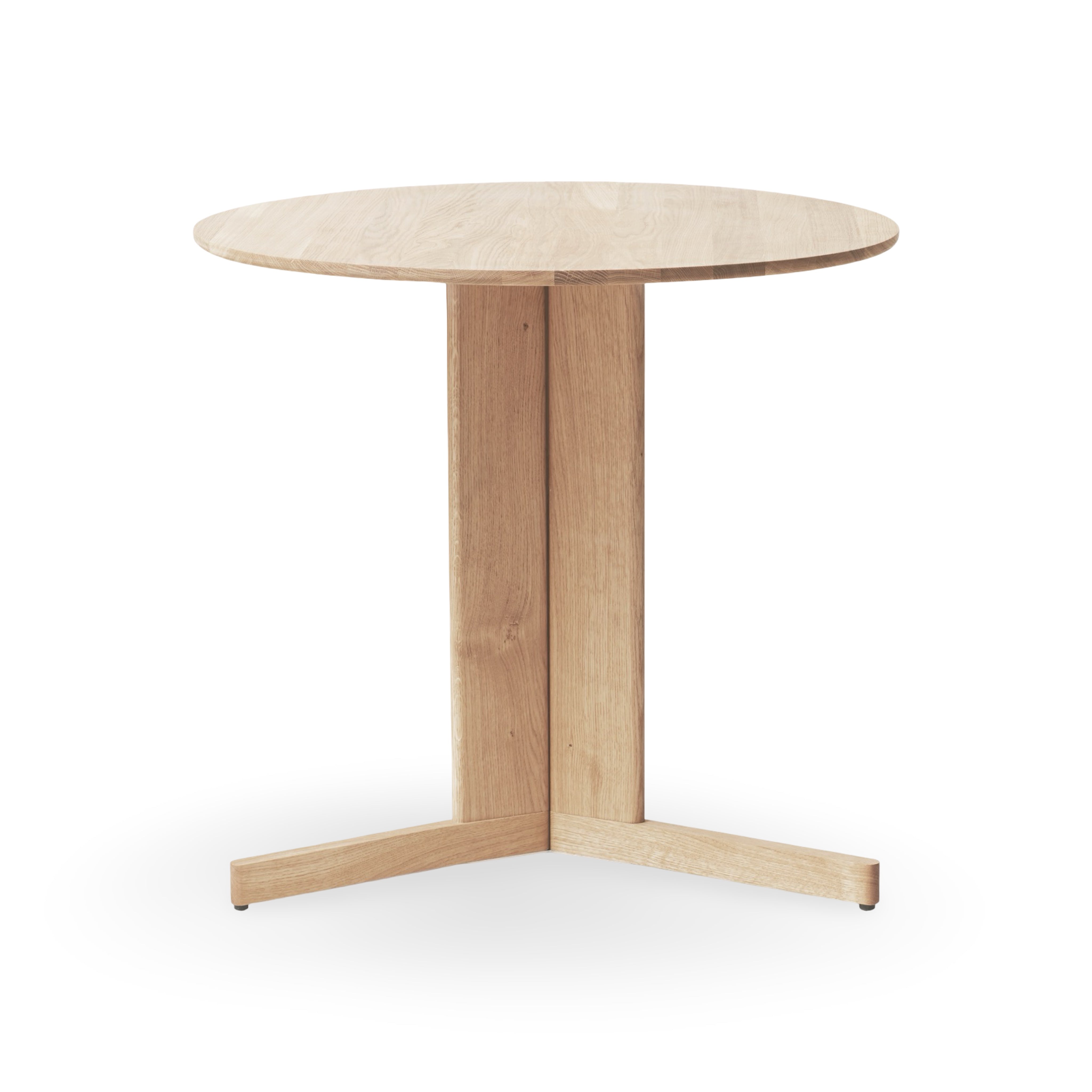 Form & Refine Trefoil Round Table Ø75