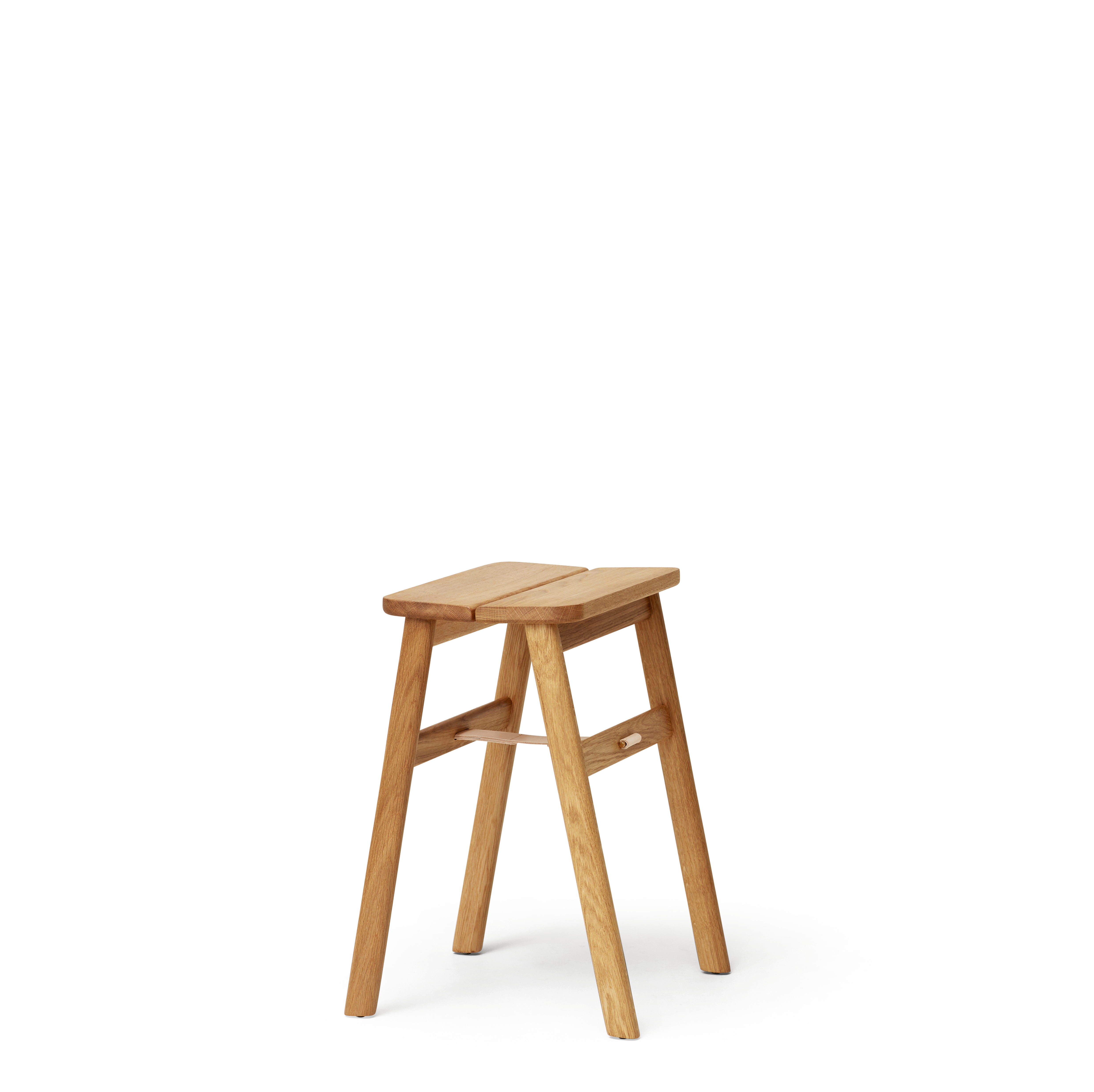 Form & Refine Angle Foldable Stool