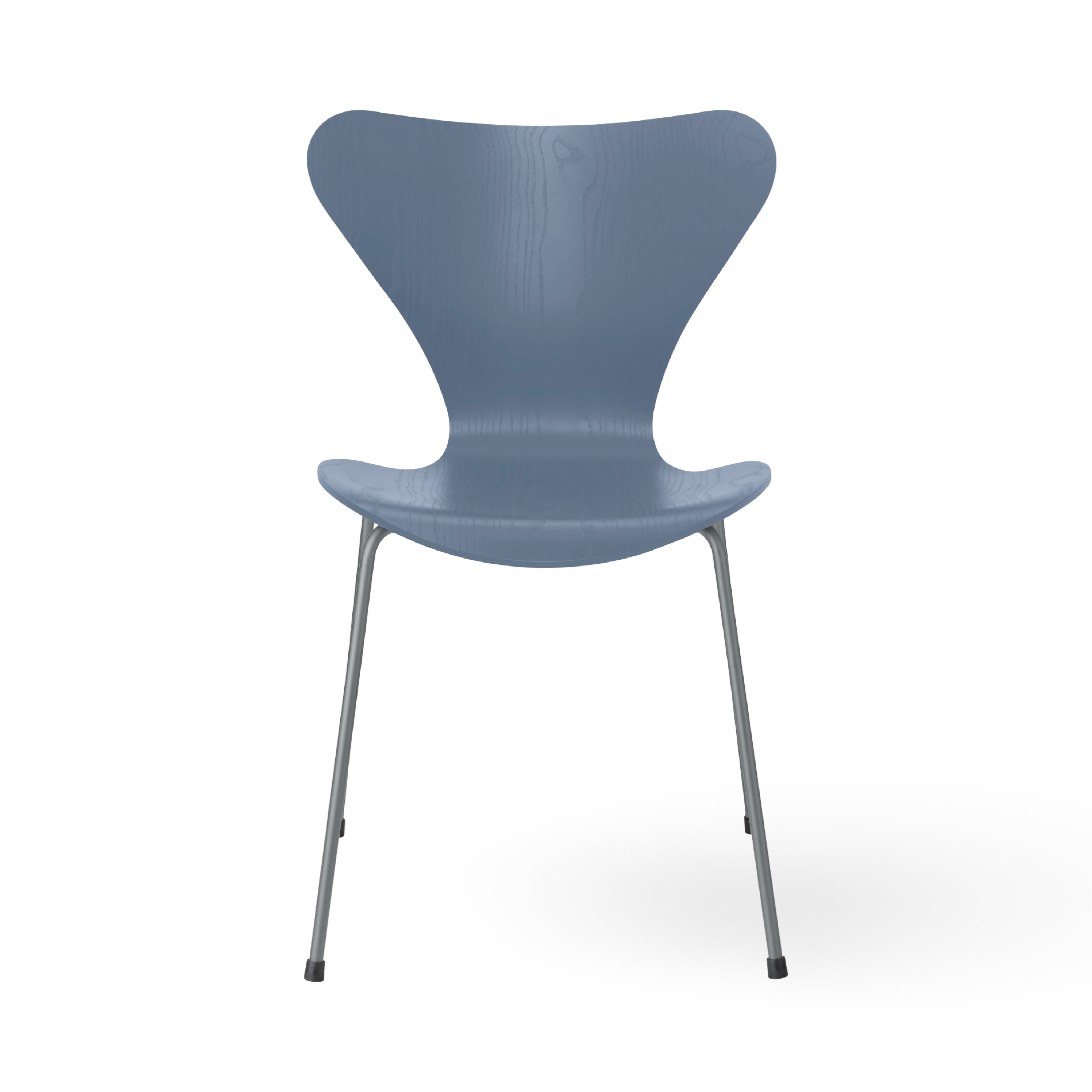 Fritz Hansen Series 7™ Dining Chair in Coloured Veneer