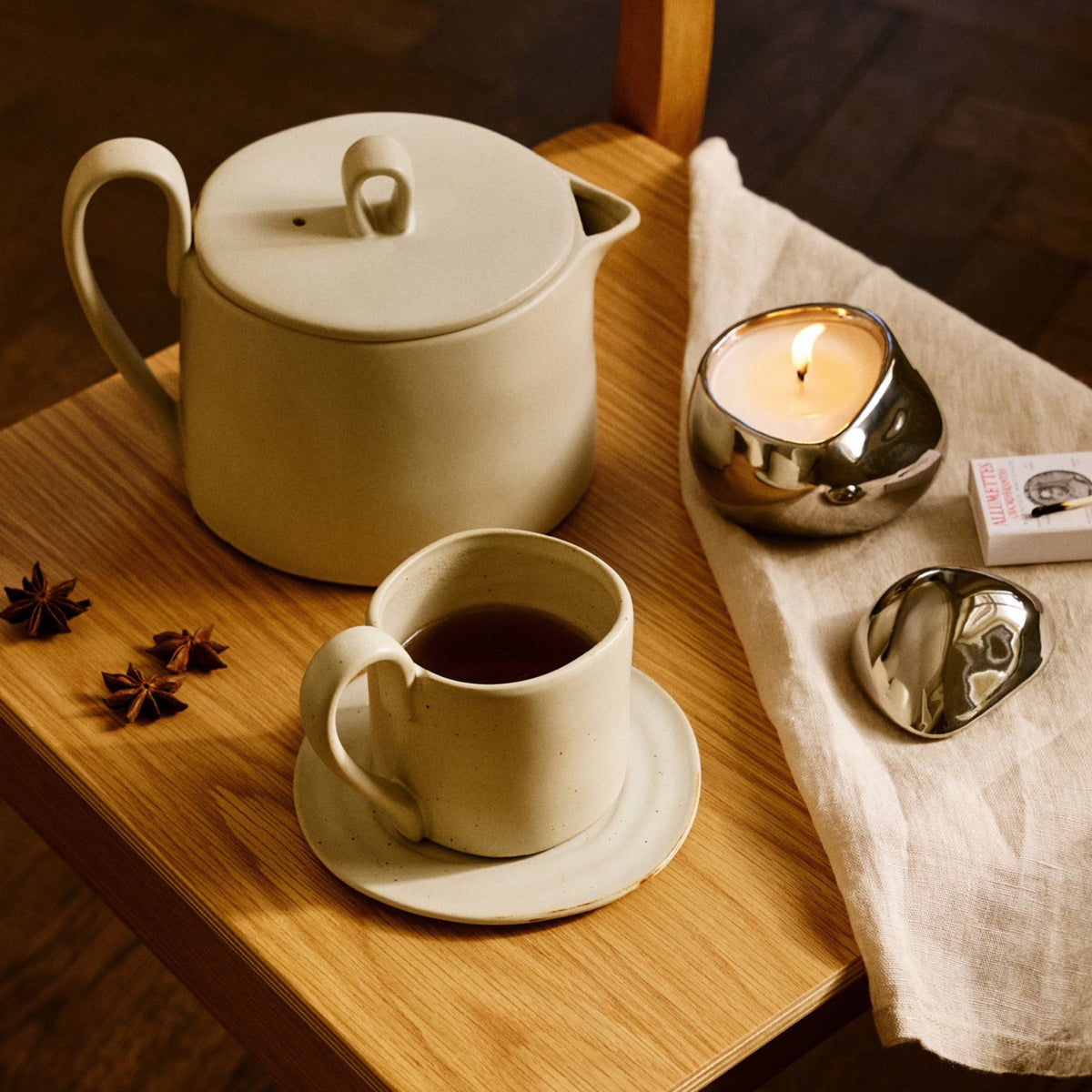 Ferm Living Flow Teapot