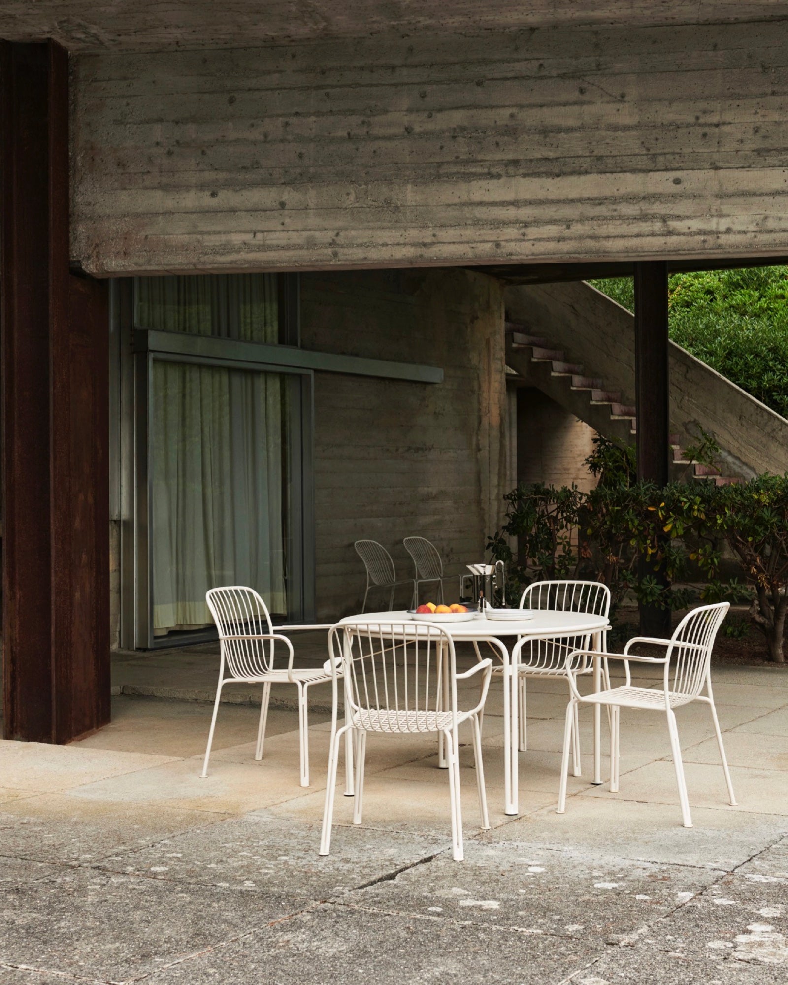 &Tradition Thorvald Round Dining Table SC98