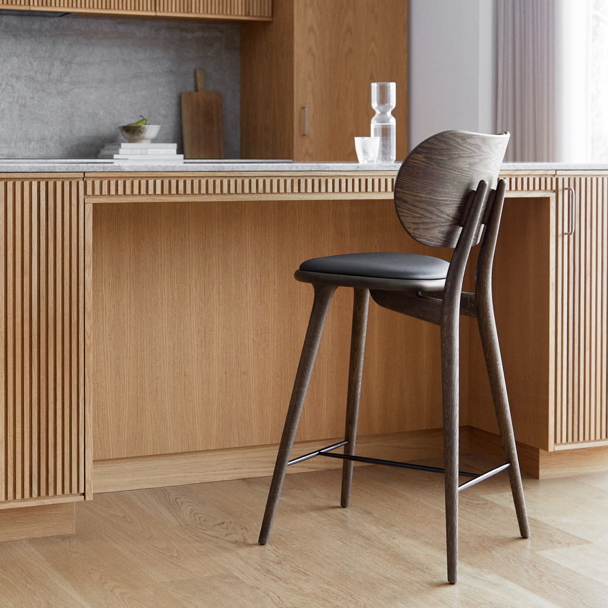 Mater High Stool Backrest