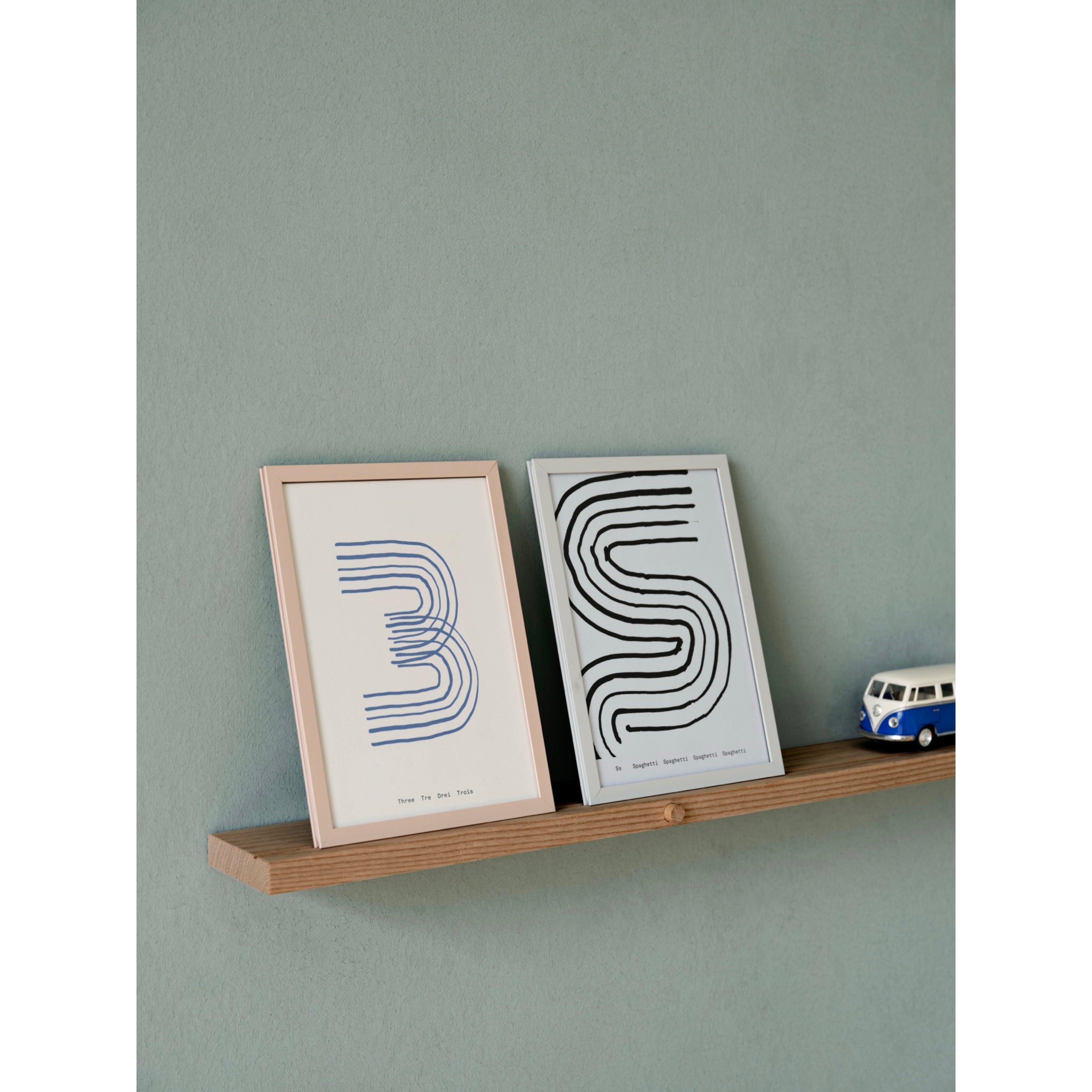 Moebe Gallery Shelf 70