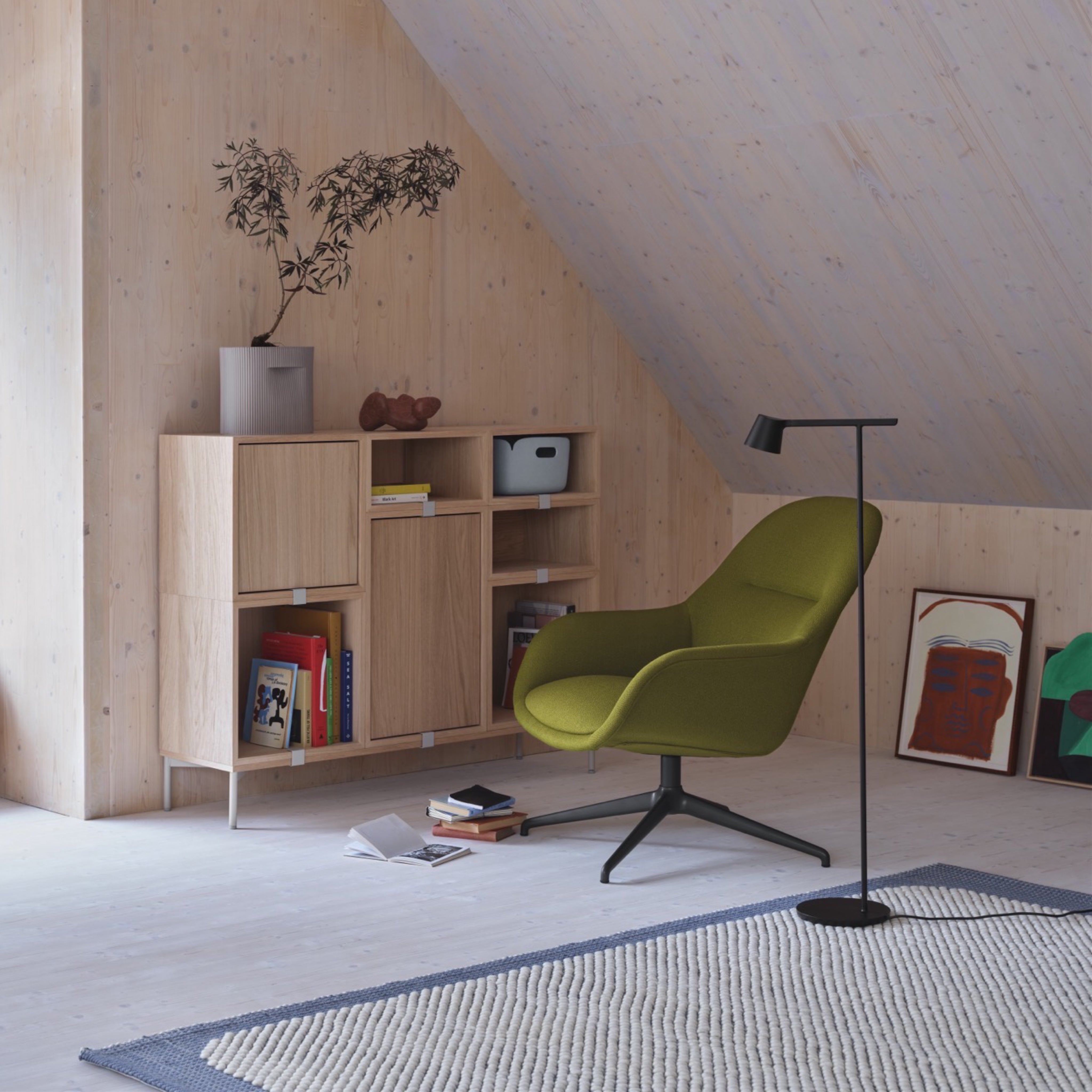 Muuto Tip Floor Lamp