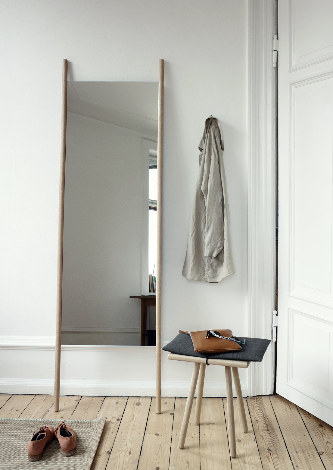 Fritz Hansen Collection Georg Mirror