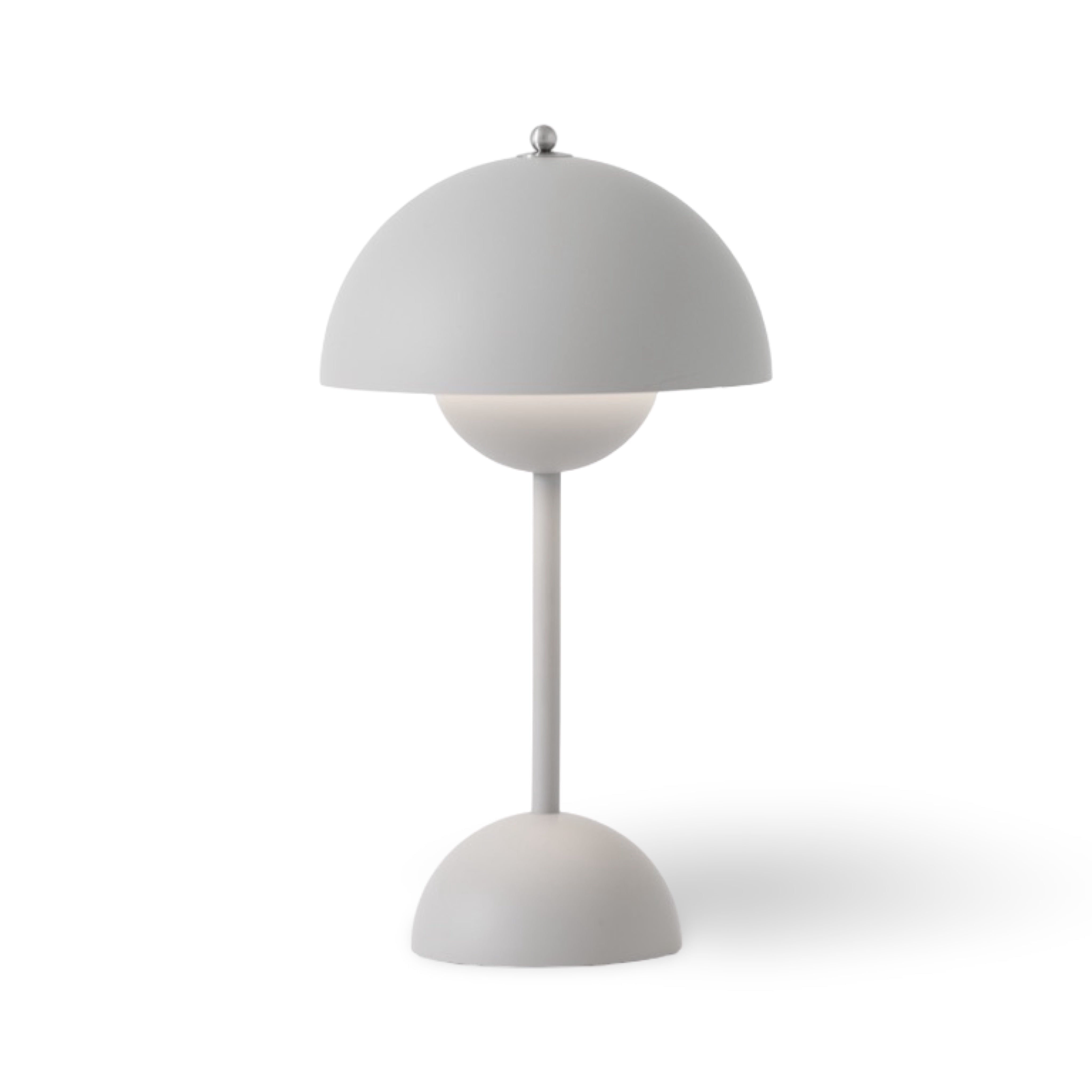 &Tradition Flowerpot Portable Lamp VP9