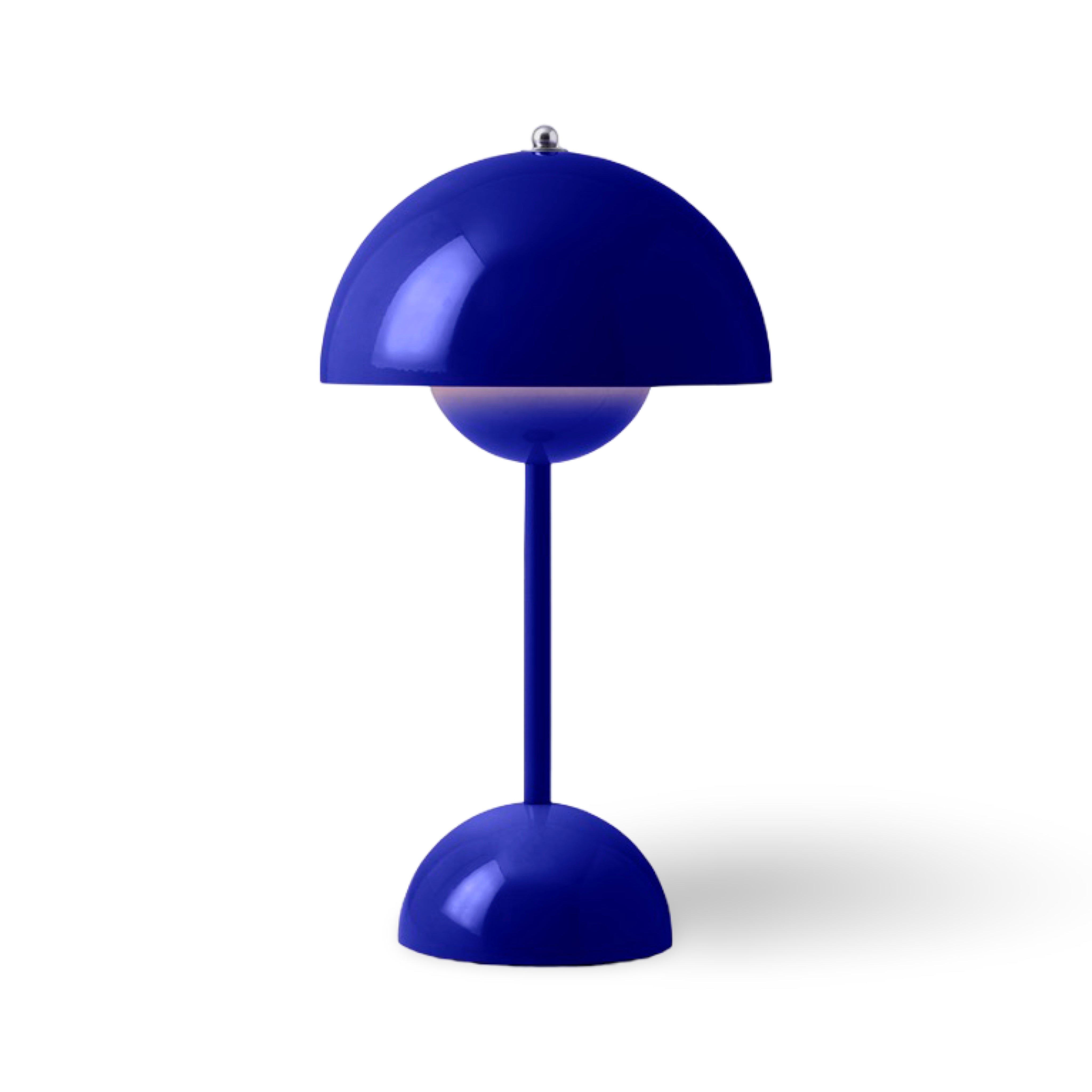 &Tradition Flowerpot Portable Lamp VP9