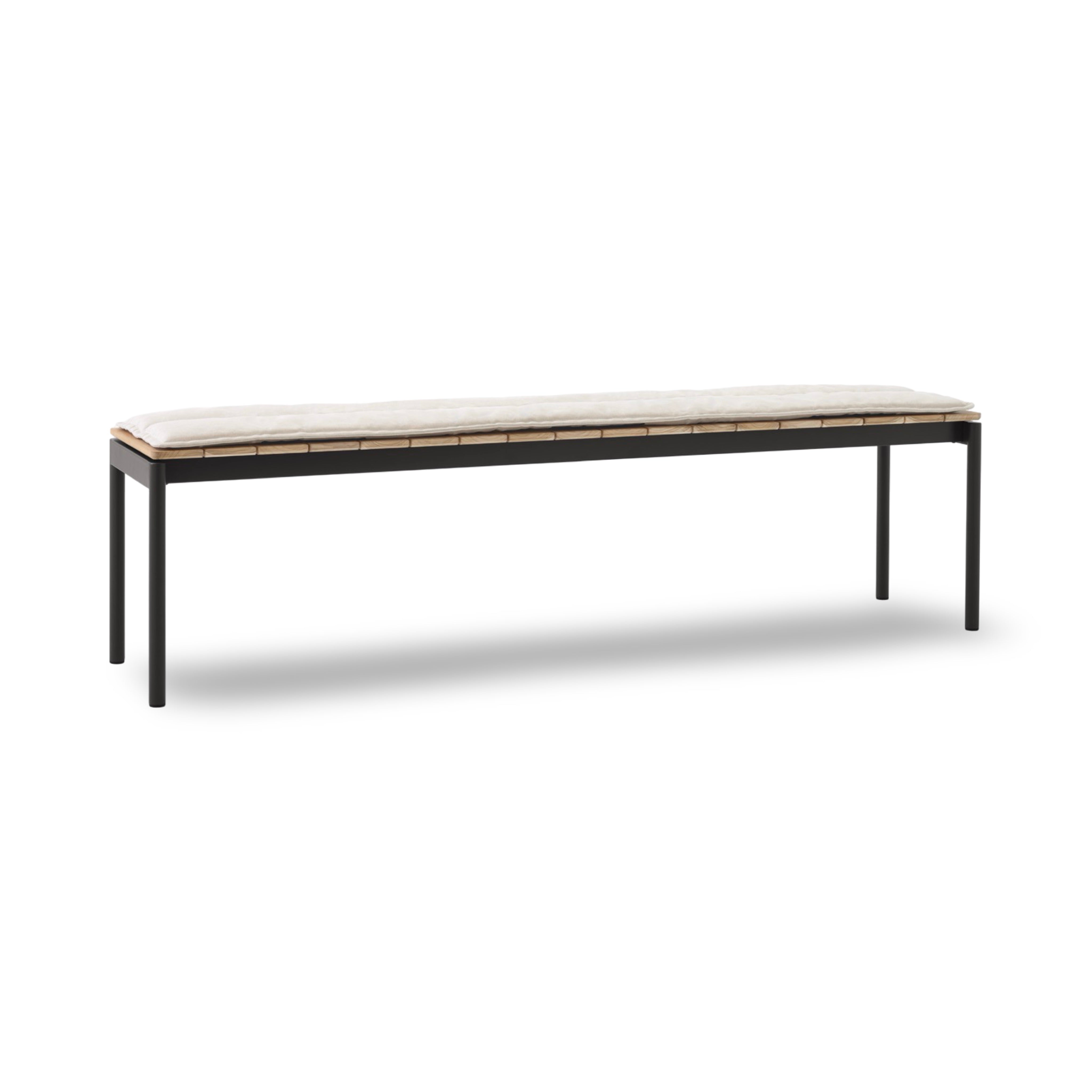 &Tradition Ville Outdoor Bench Seat Pad (AV27 & AV28)
