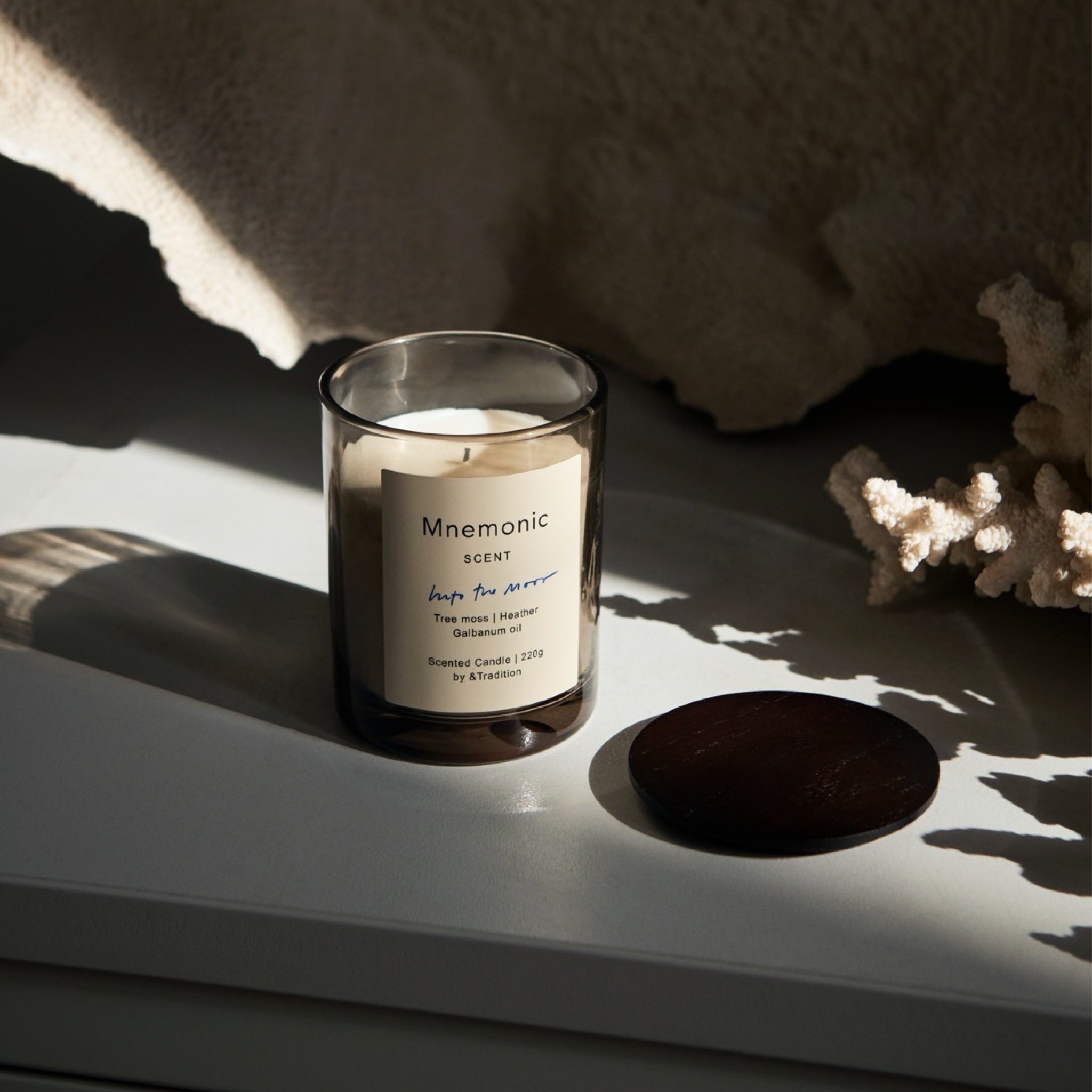 &Tradition Mnemonic Scented Candle - Into the Moor (MNC5)