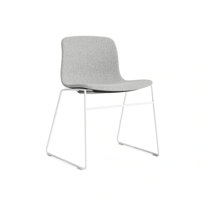HAY AAC 09 upholstered in Hallingdal 116 with white steel base