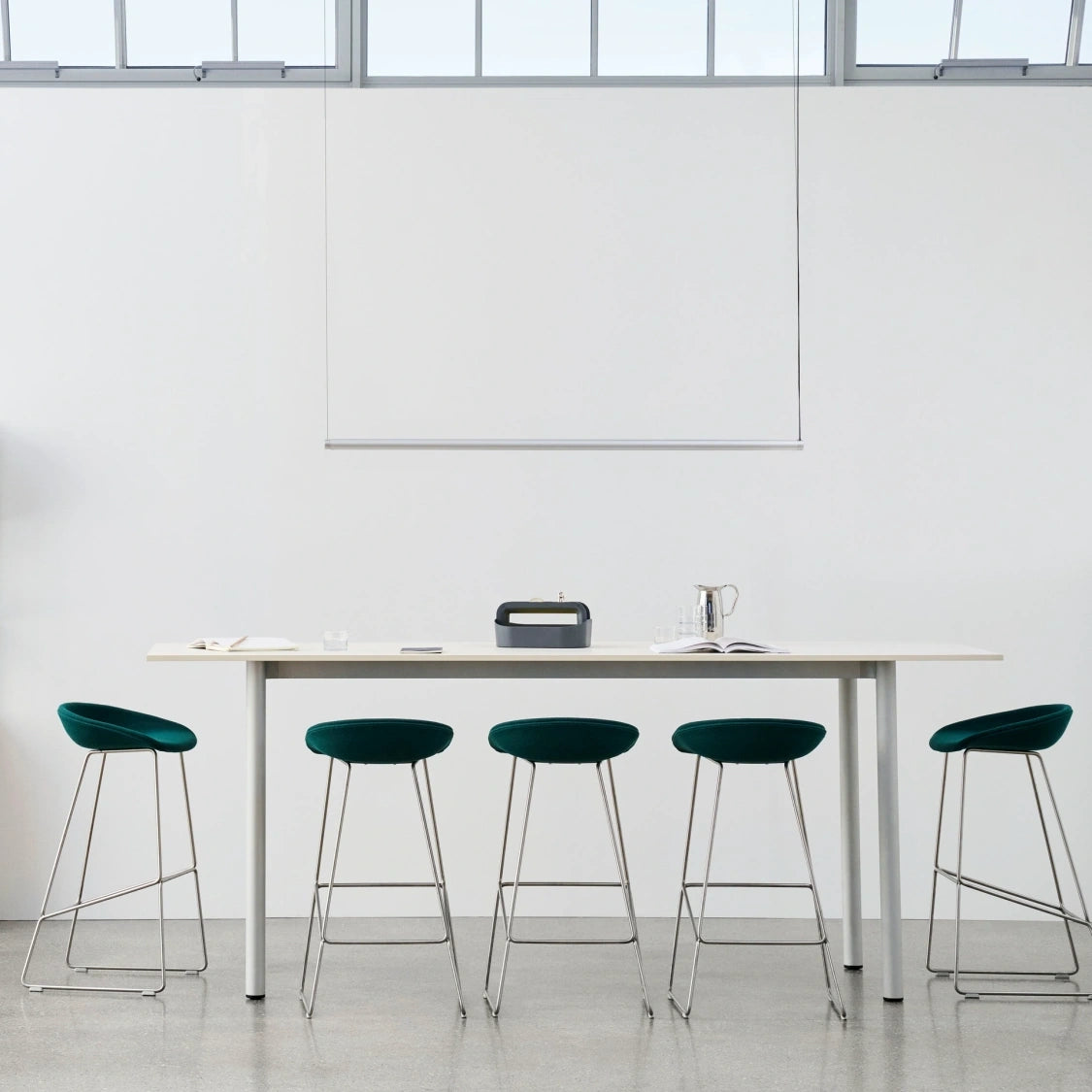 HAY Annex Table Overhang alu frame Really cotton cream tabletop – AAS 39 H75 stainless steel base uph Autumn 0971 – New Order Combination 503 light grey