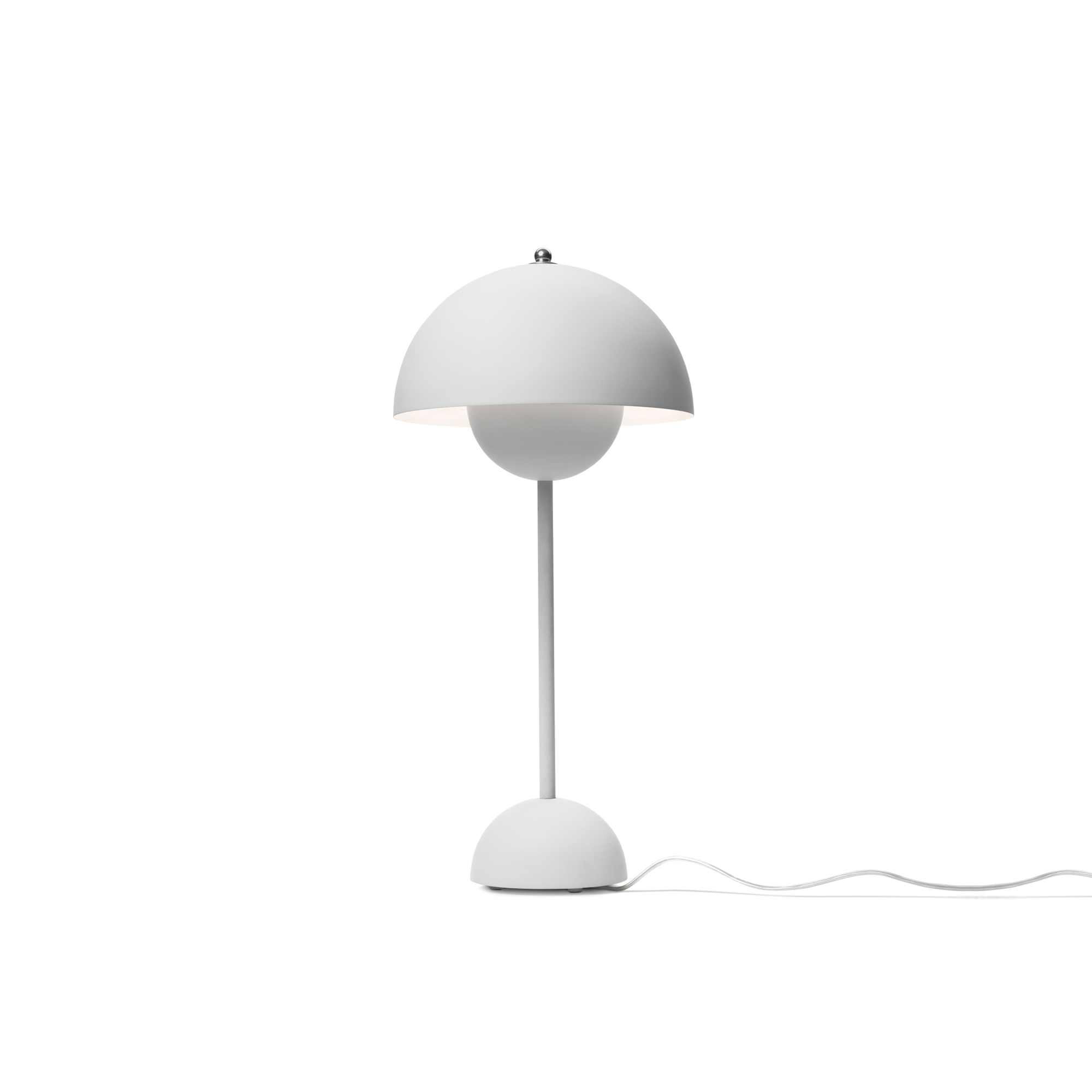 &Tradition Flowerpot Table Lamp VP3