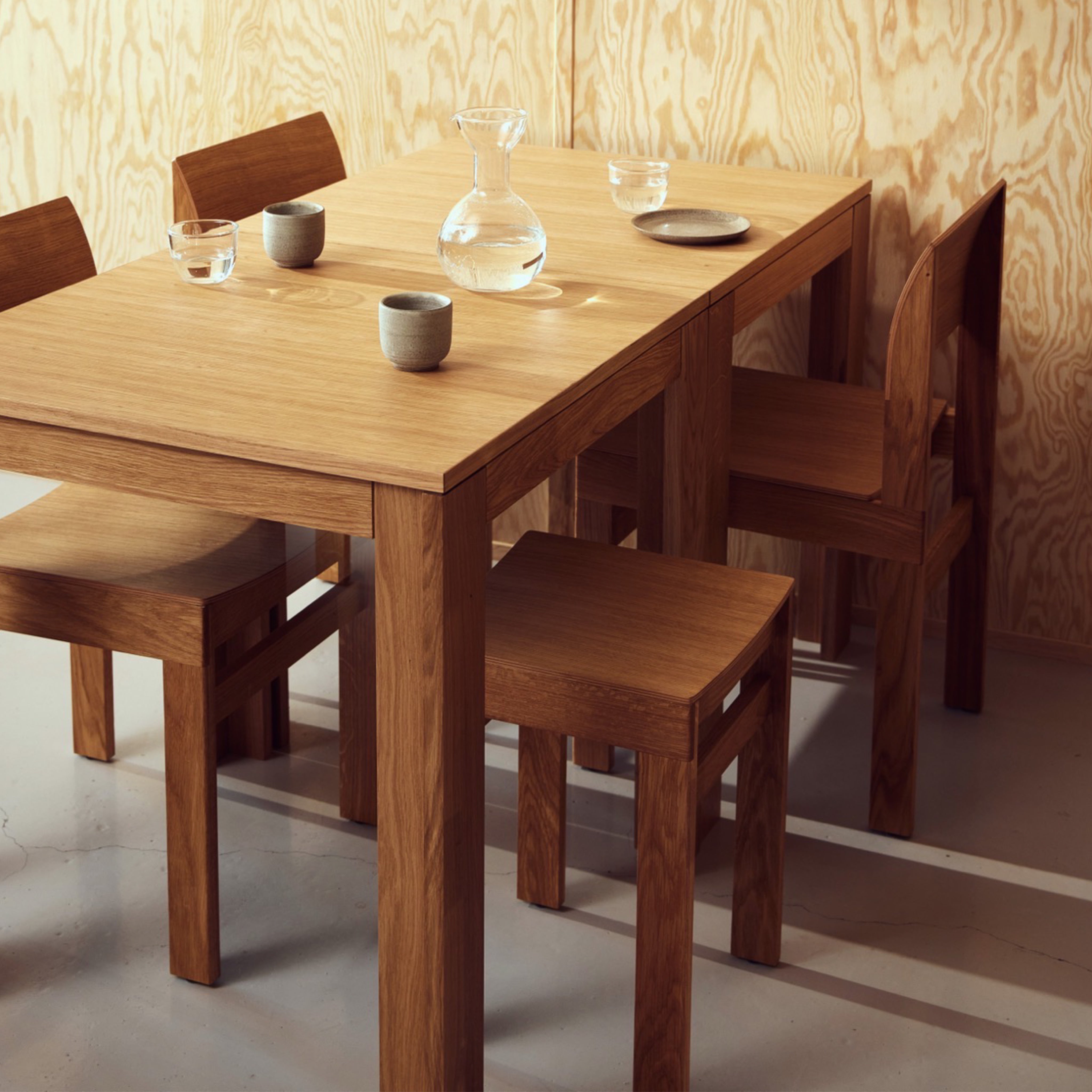 Form & Refine Sonder Stool