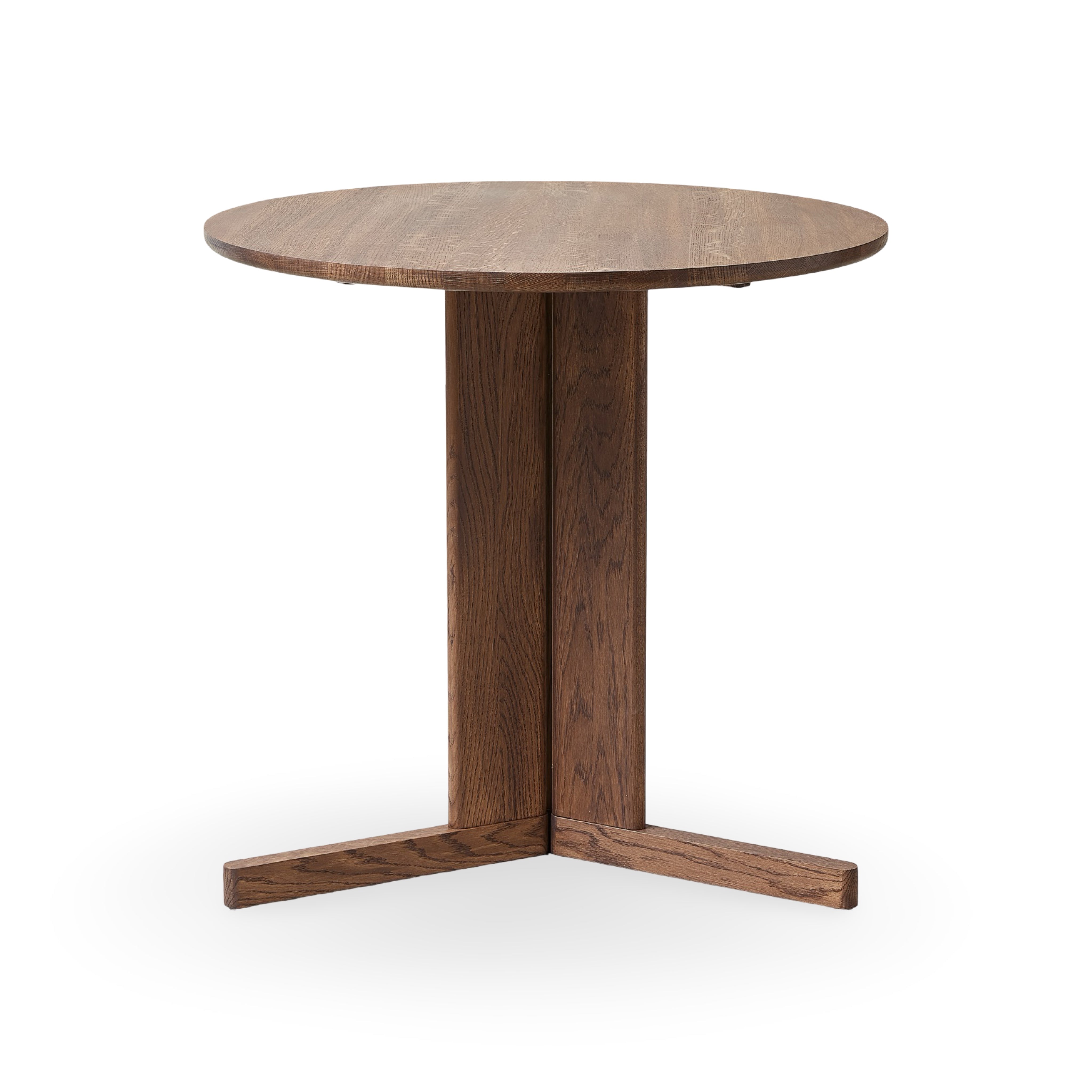 Form & Refine Trefoil Round Table Ø75