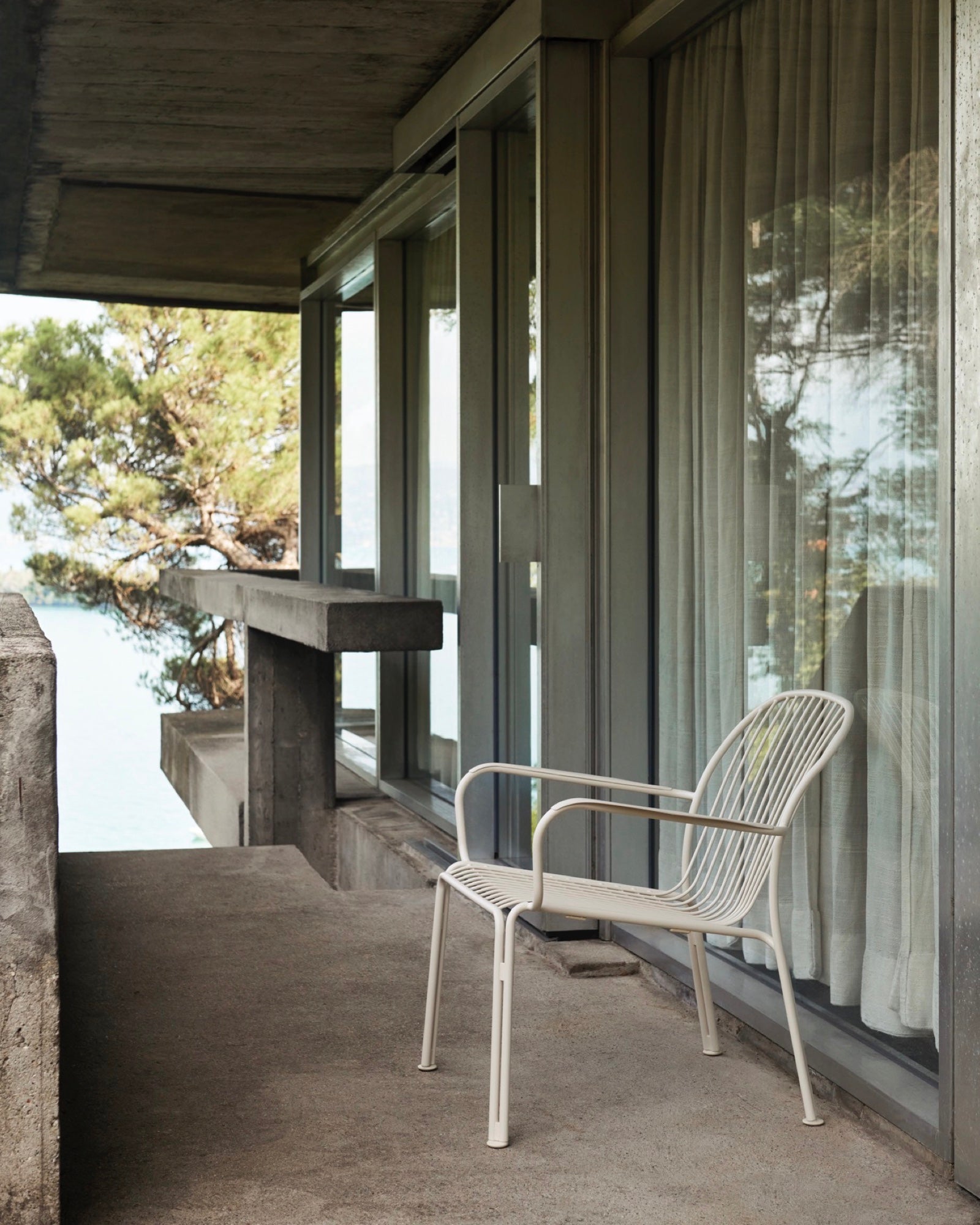 &Tradition Thorvald Lounge Armchair (SC101)