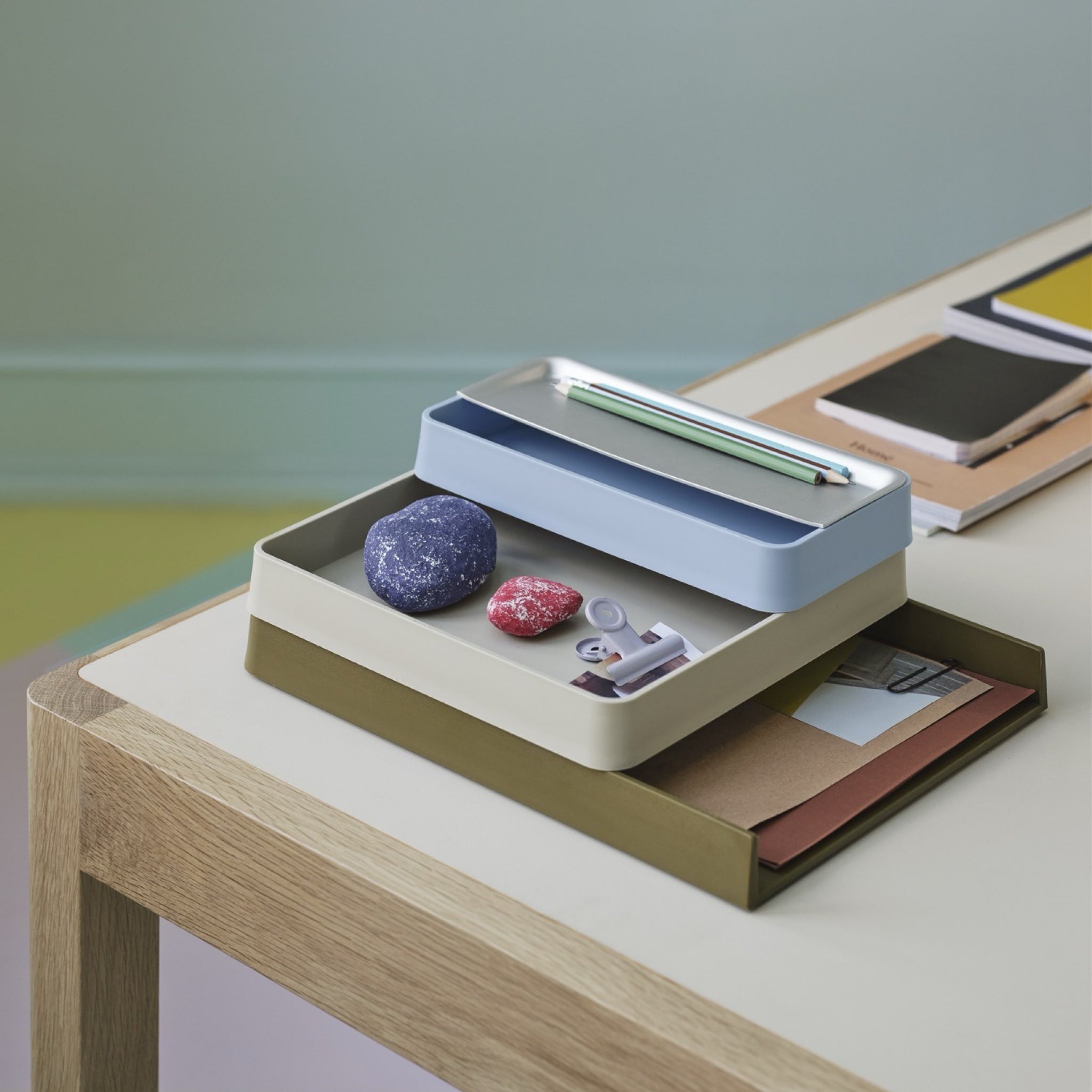 Muuto Arrange Desktop Tray 12 x 25 cm - Light Blue