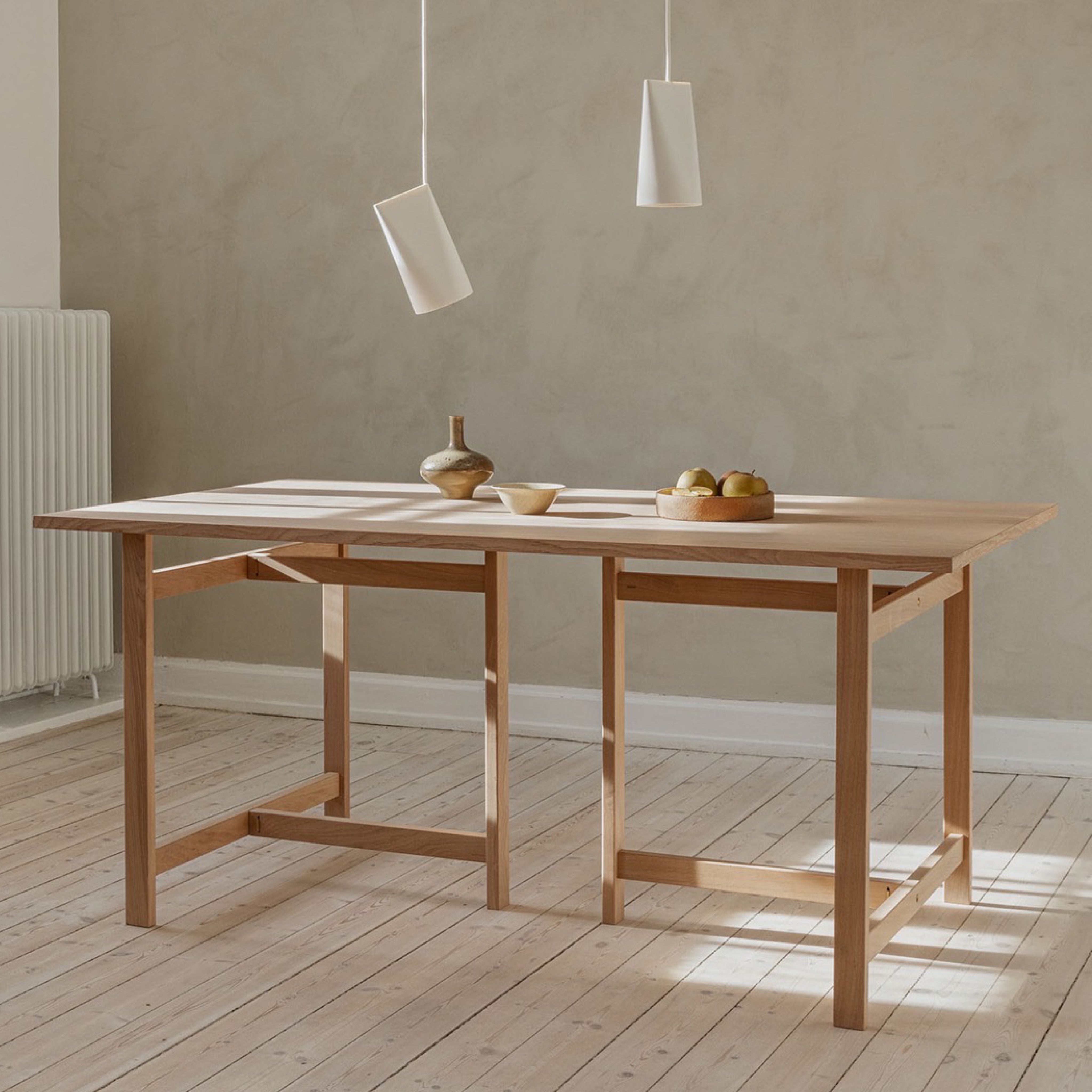 Moebe Rectangular Dining Table 160 x 90