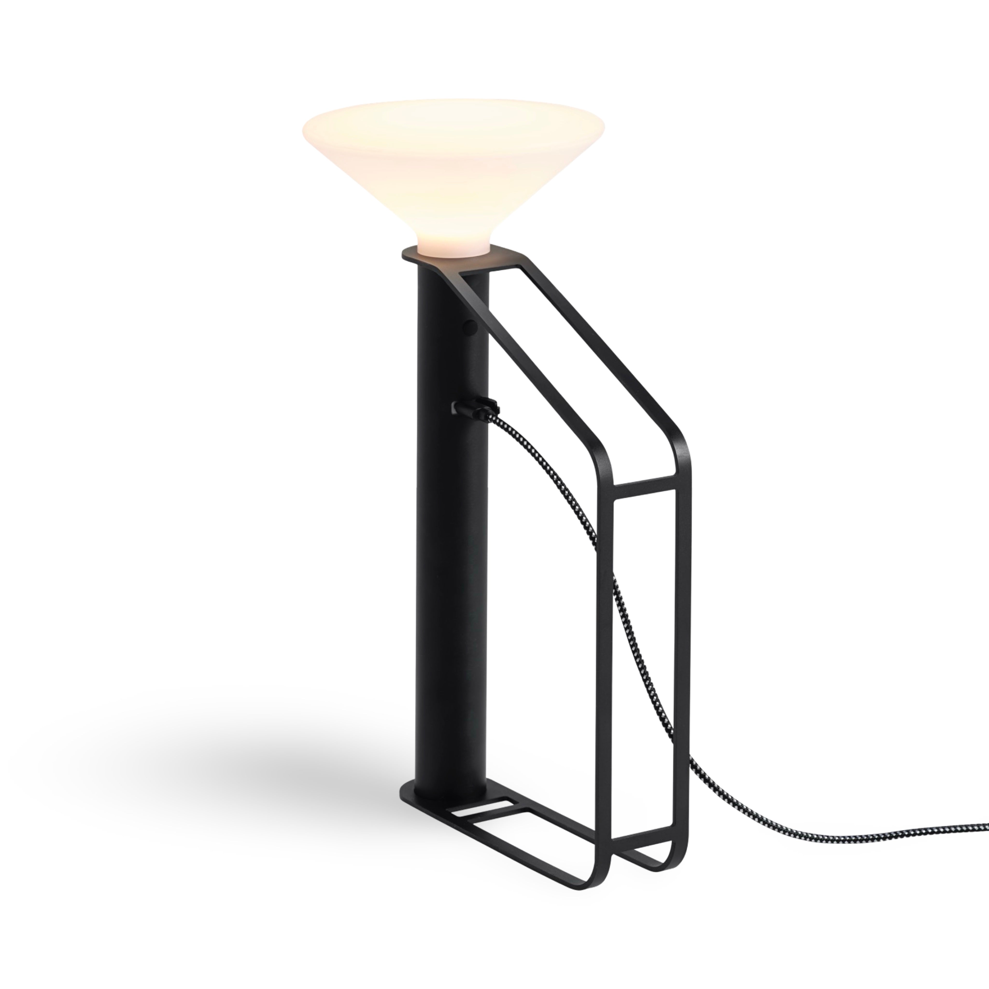 Muuto Piton Portable Lamp