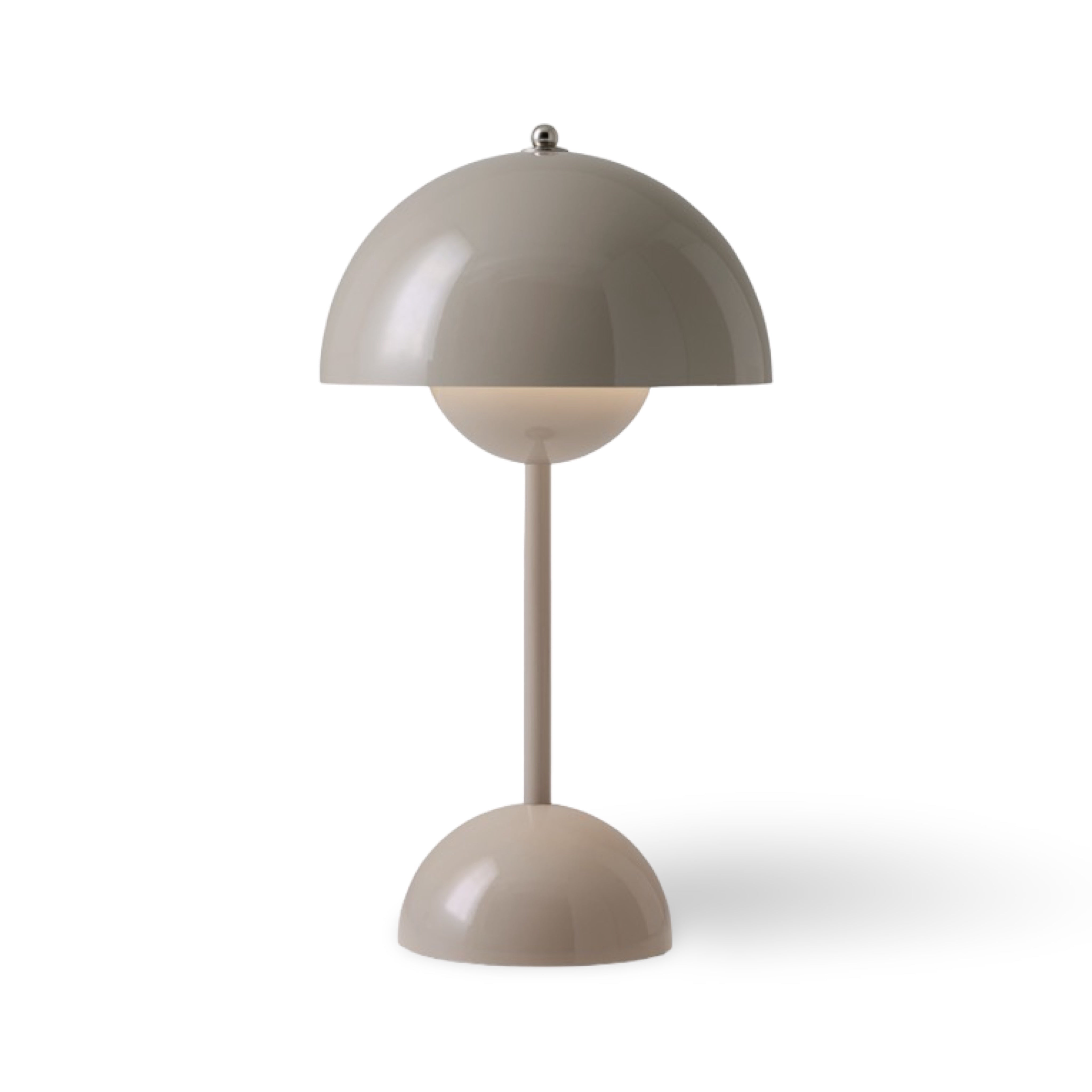 &Tradition Flowerpot Portable Lamp VP9