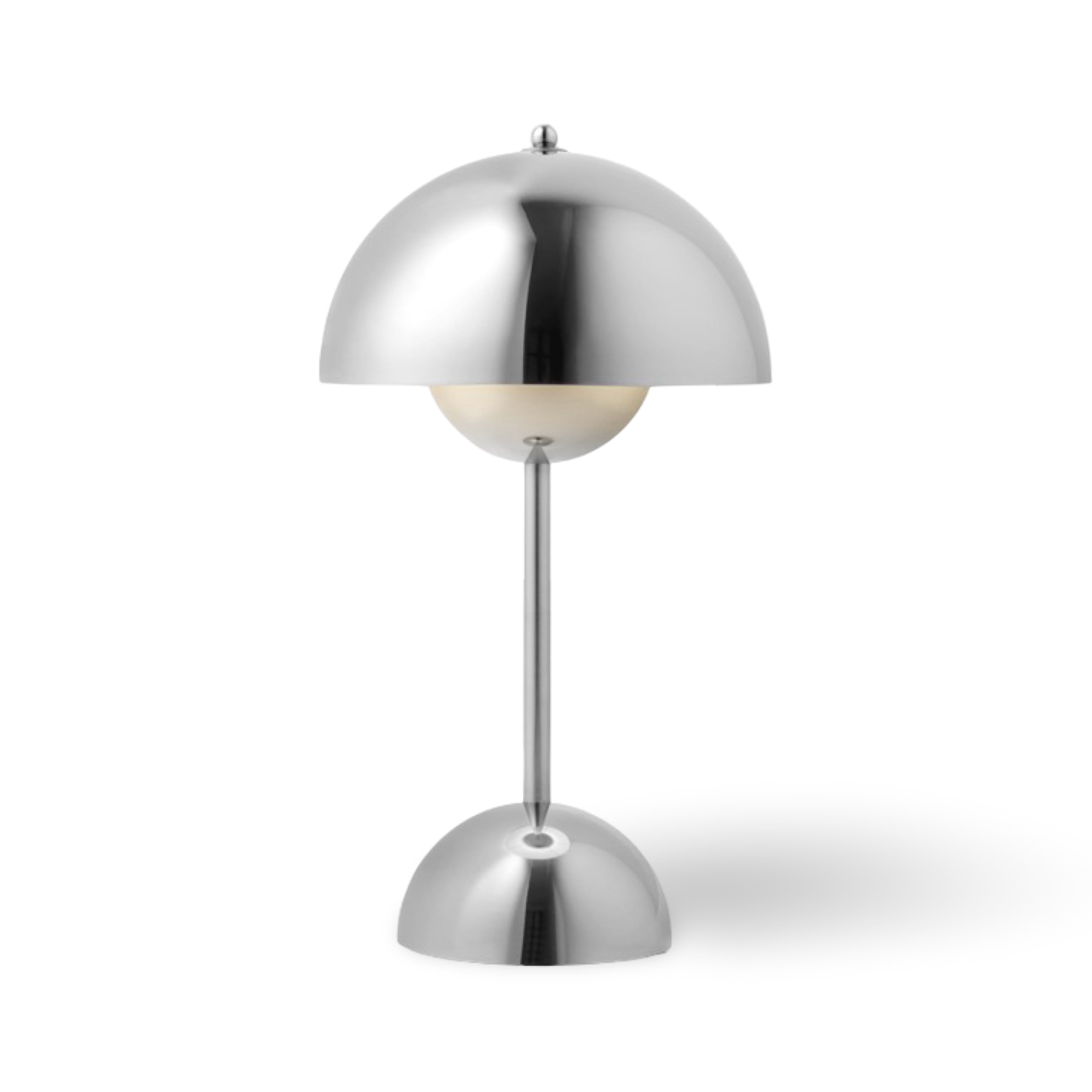 &Tradition Flowerpot Portable Lamp VP9