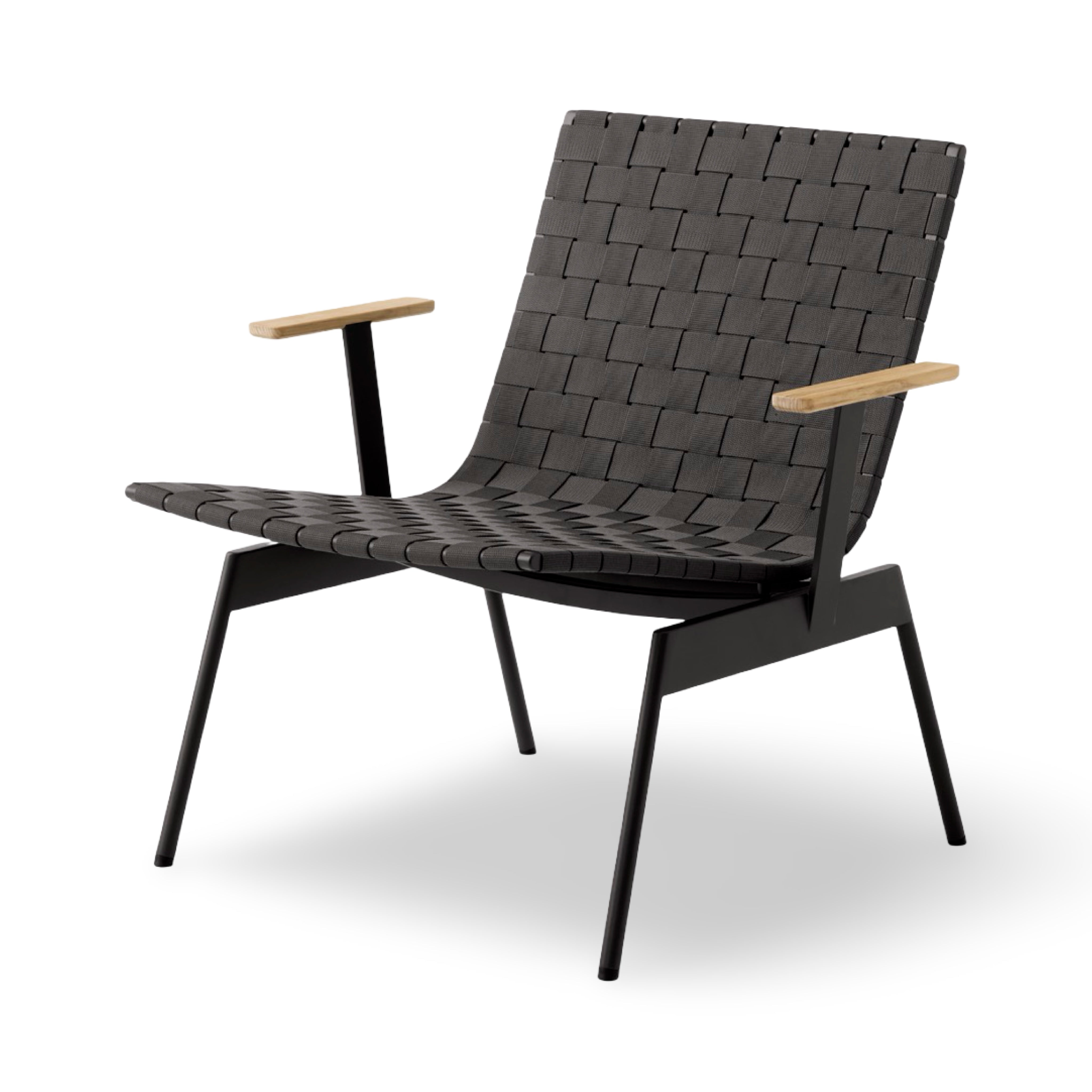 &Tradition Ville Outdoor Lounge Armchair (AV45)