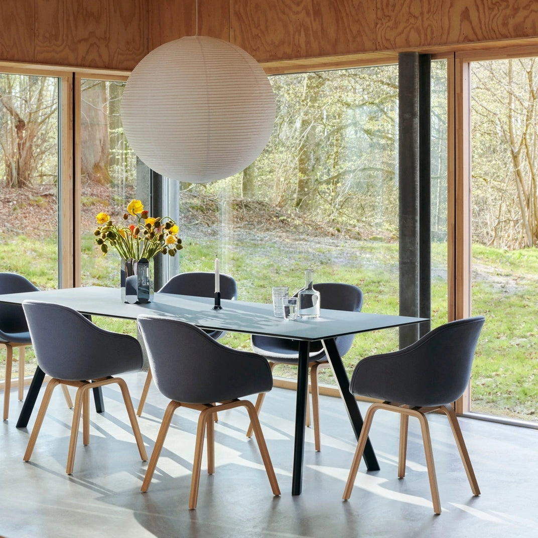 HAY AAC 223 chairs in Osumi 30 with oak bases around a CPH 30 dining table