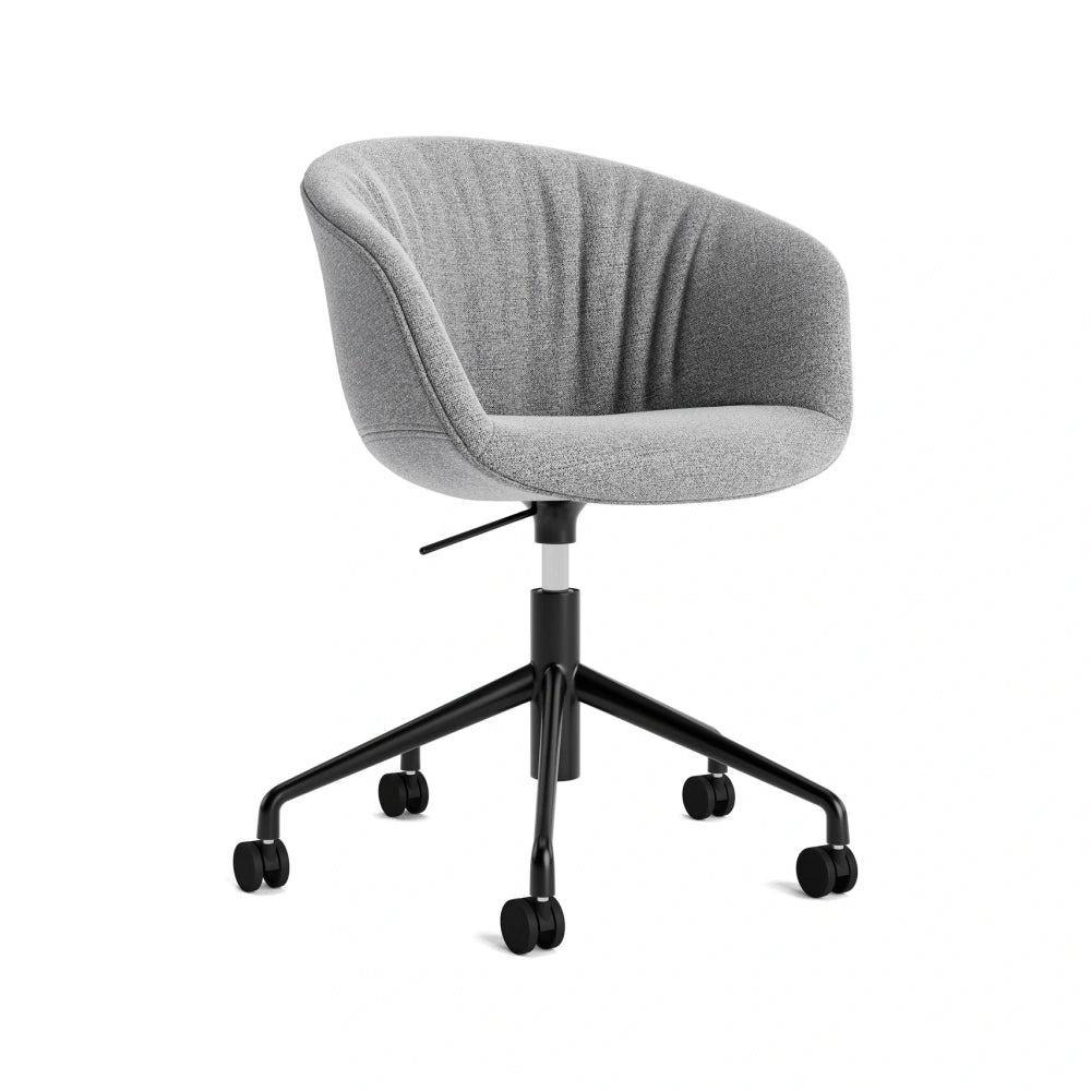 HAY AAC 53 Soft Hallingdal 130 – black alu swivel base