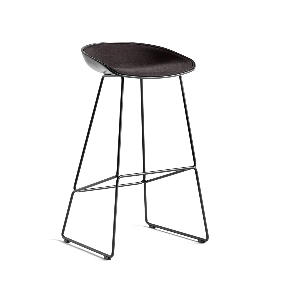 HAY AAS 38 High Black seat w. front uph. Remix 383 – black 2.0 base