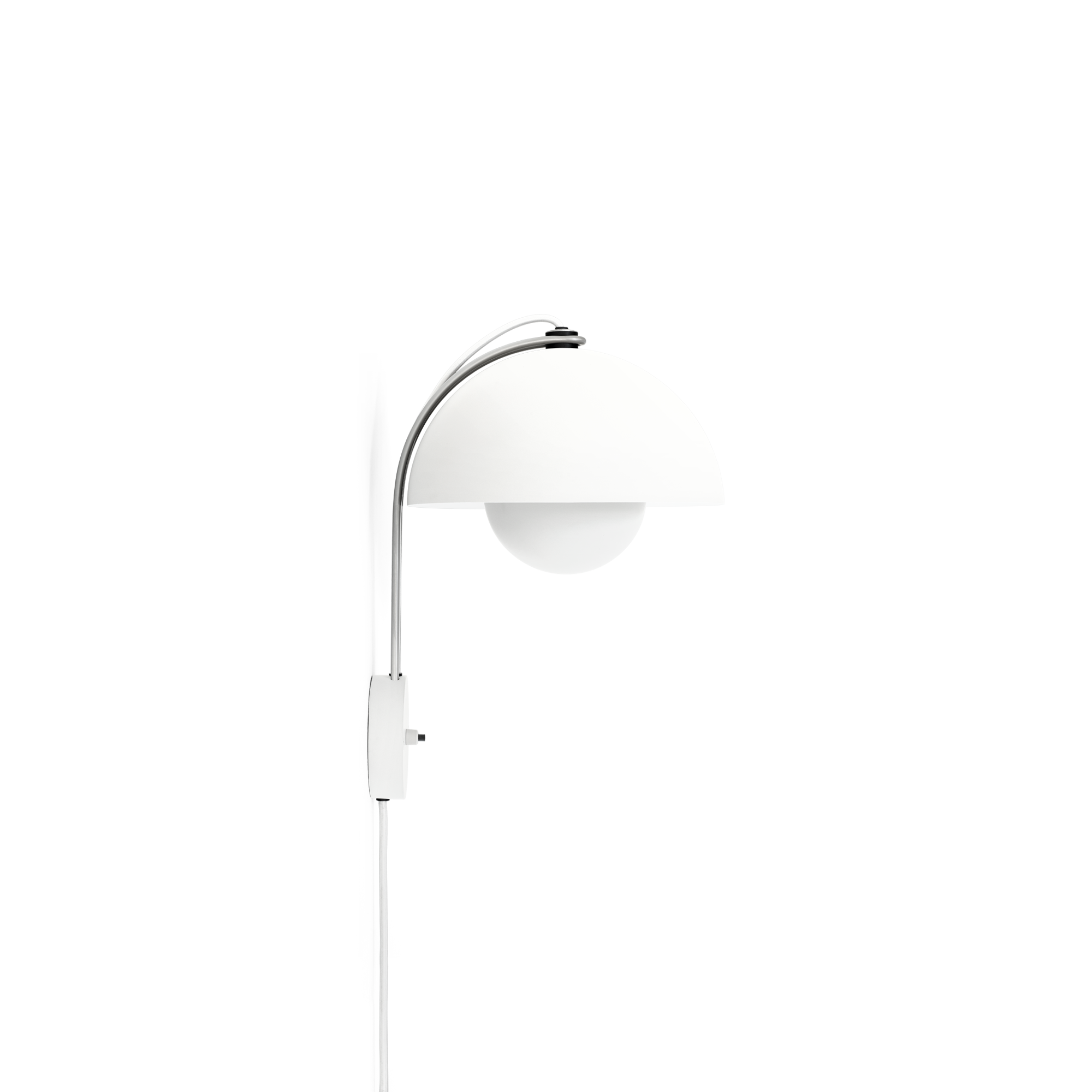 &Tradition Flowerpot Wall Lamp VP8