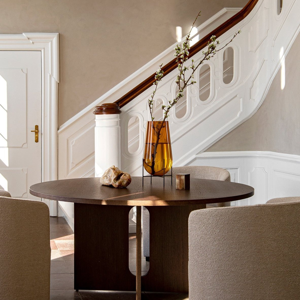 Audo Copenhagen Échasse Vase - Small - Amber/Bronzed Brass